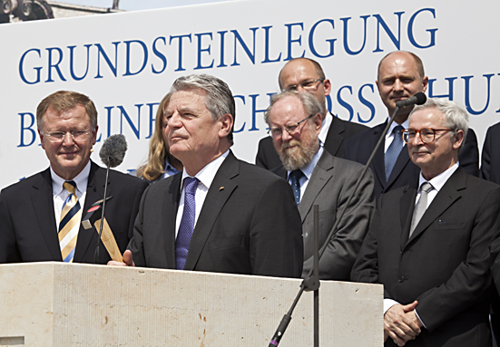 Bundespräsident Gauck legt Grundstein für das neue Berliner Schloss