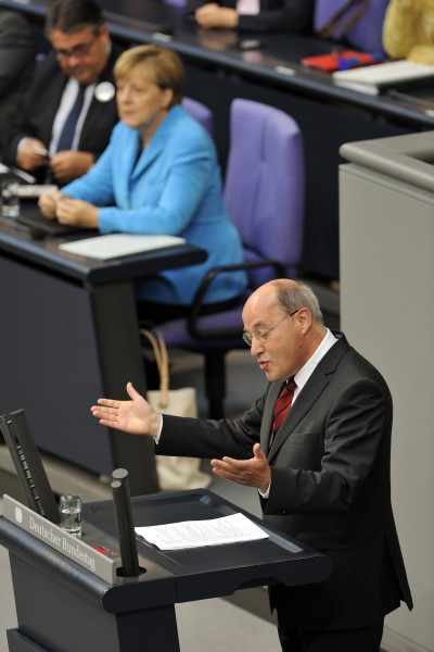 Gregor Gysi (Partei Die Linke) am 9.9.2015 im Bundestag. Thema: Haushaltsdebatte. Etat der Bundeskanzlerin und des Bundeskanzleramtes. (Foto: Friedhelm Schulz)